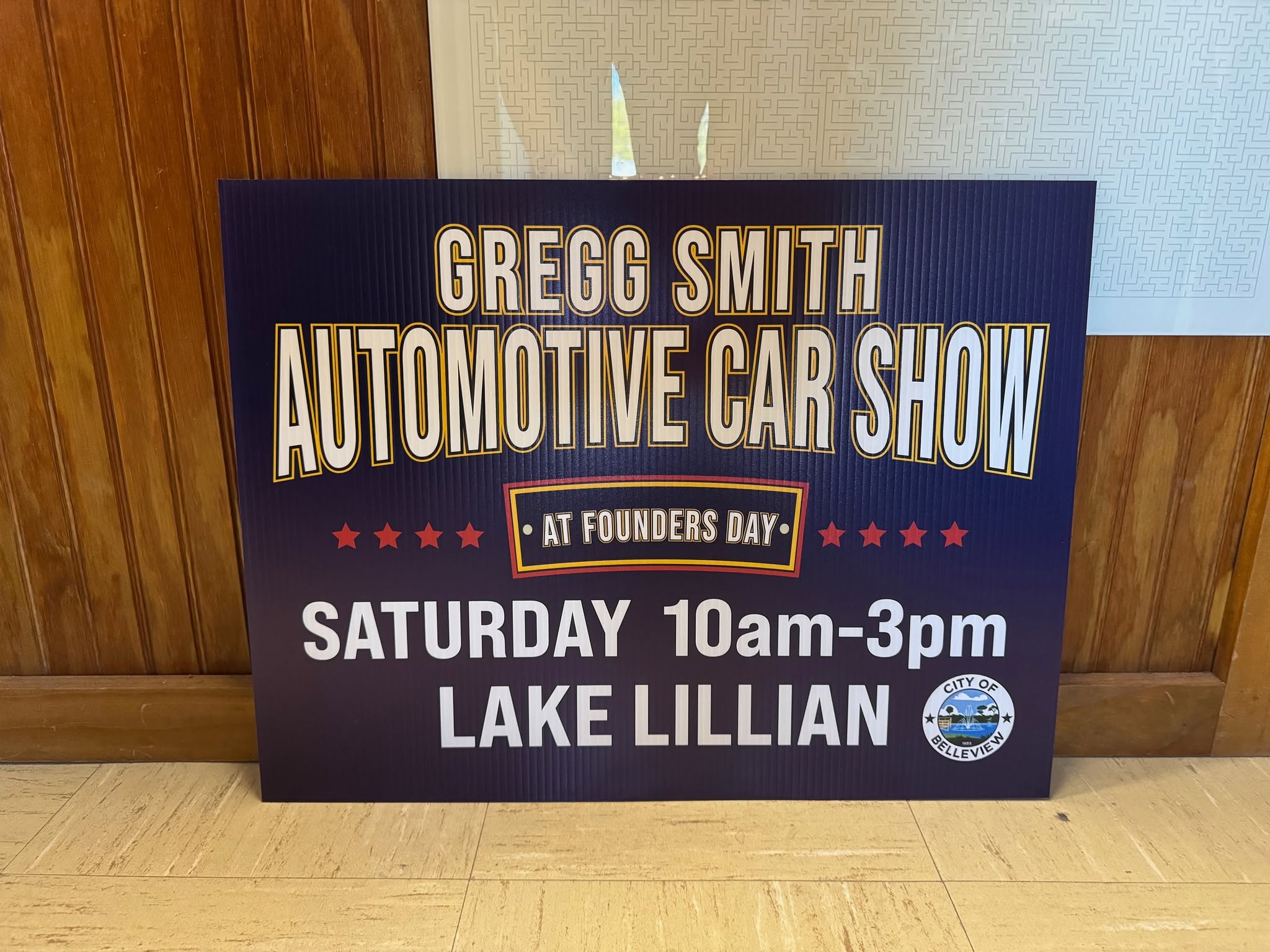 Rigid yard sign for car show event